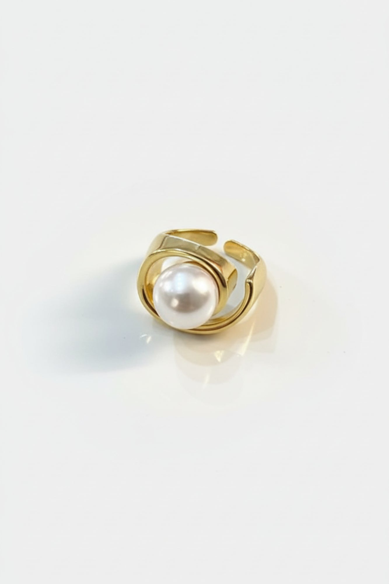 SPIRAL PEARL RING