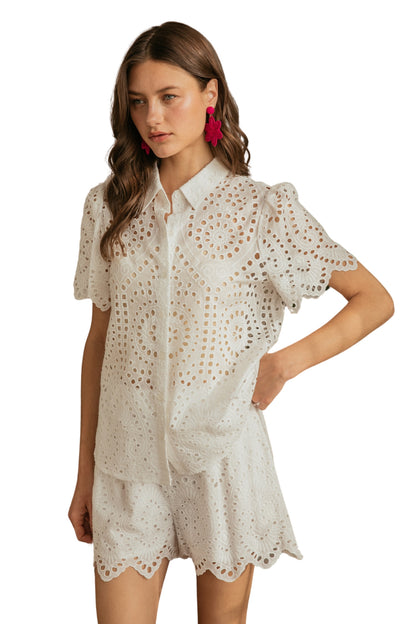 EYELET LACE SHORT SET