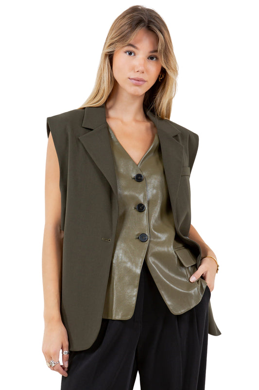 PU CONTRASTED DOUBLE LAYER LINE VEST