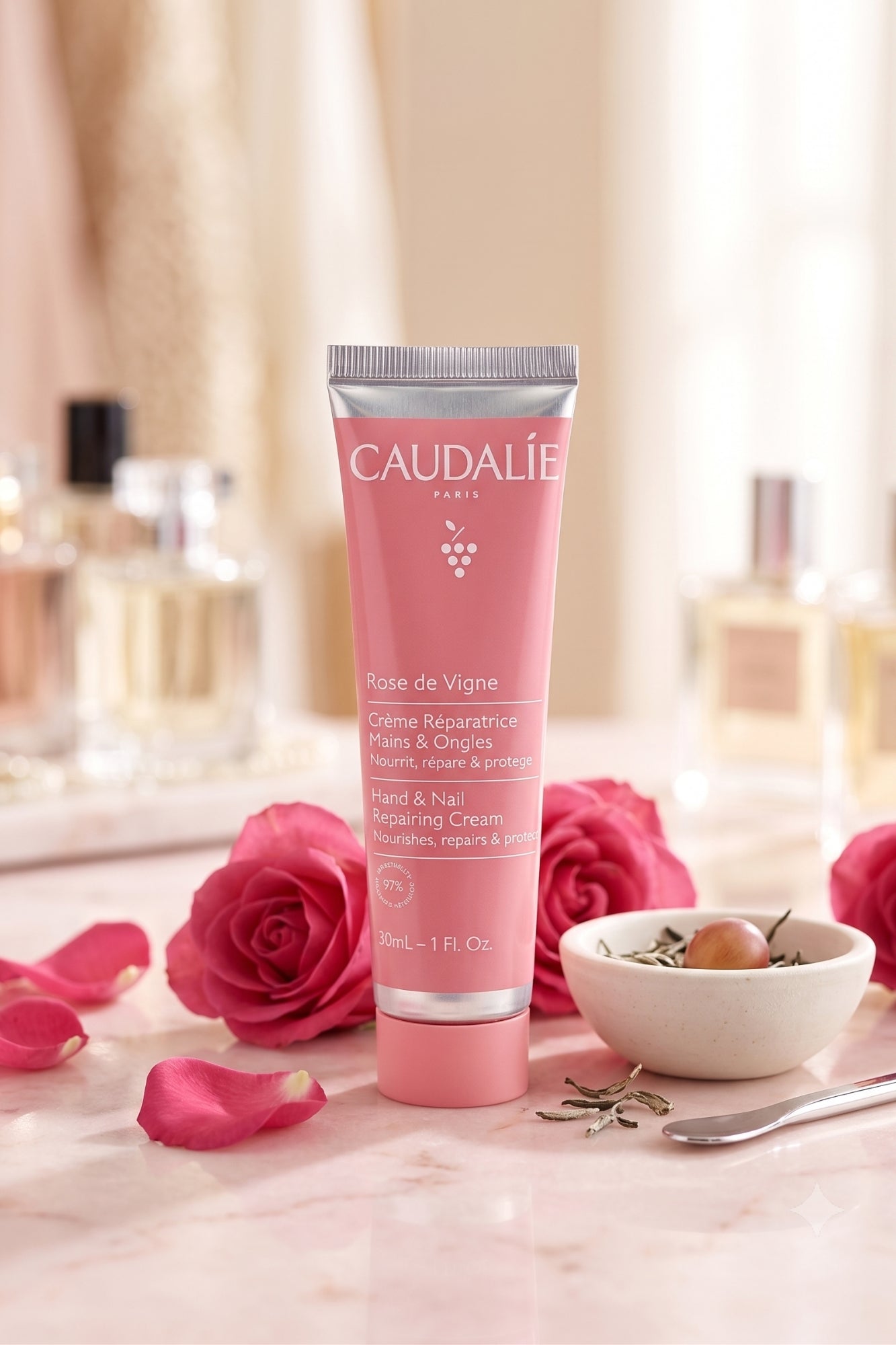 CREMA REPARADORA DE MANOS Y UÑAS - ROSE DE VIGNE