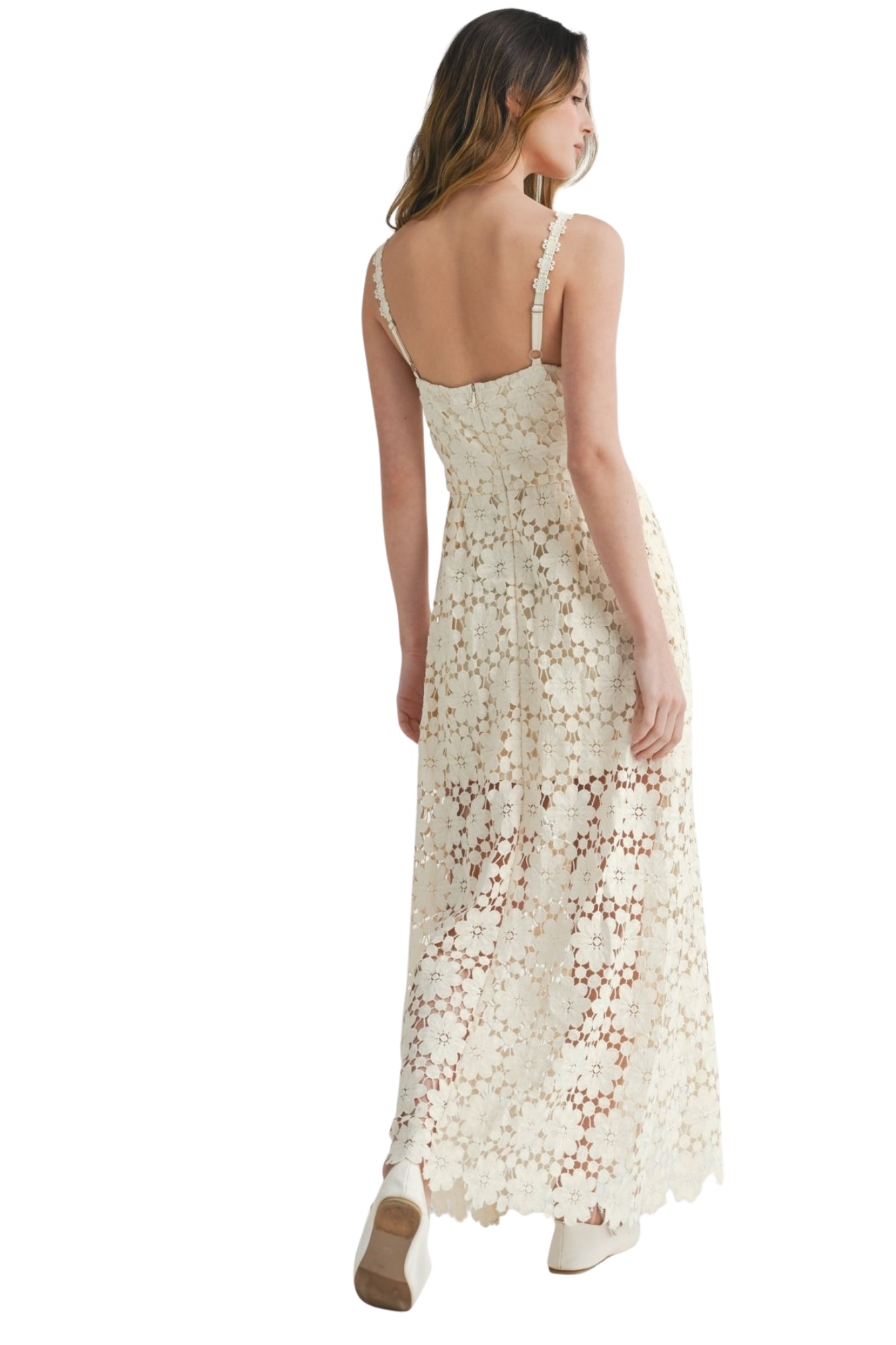ROMANTIC LACE FLORAL MAXI DRESS