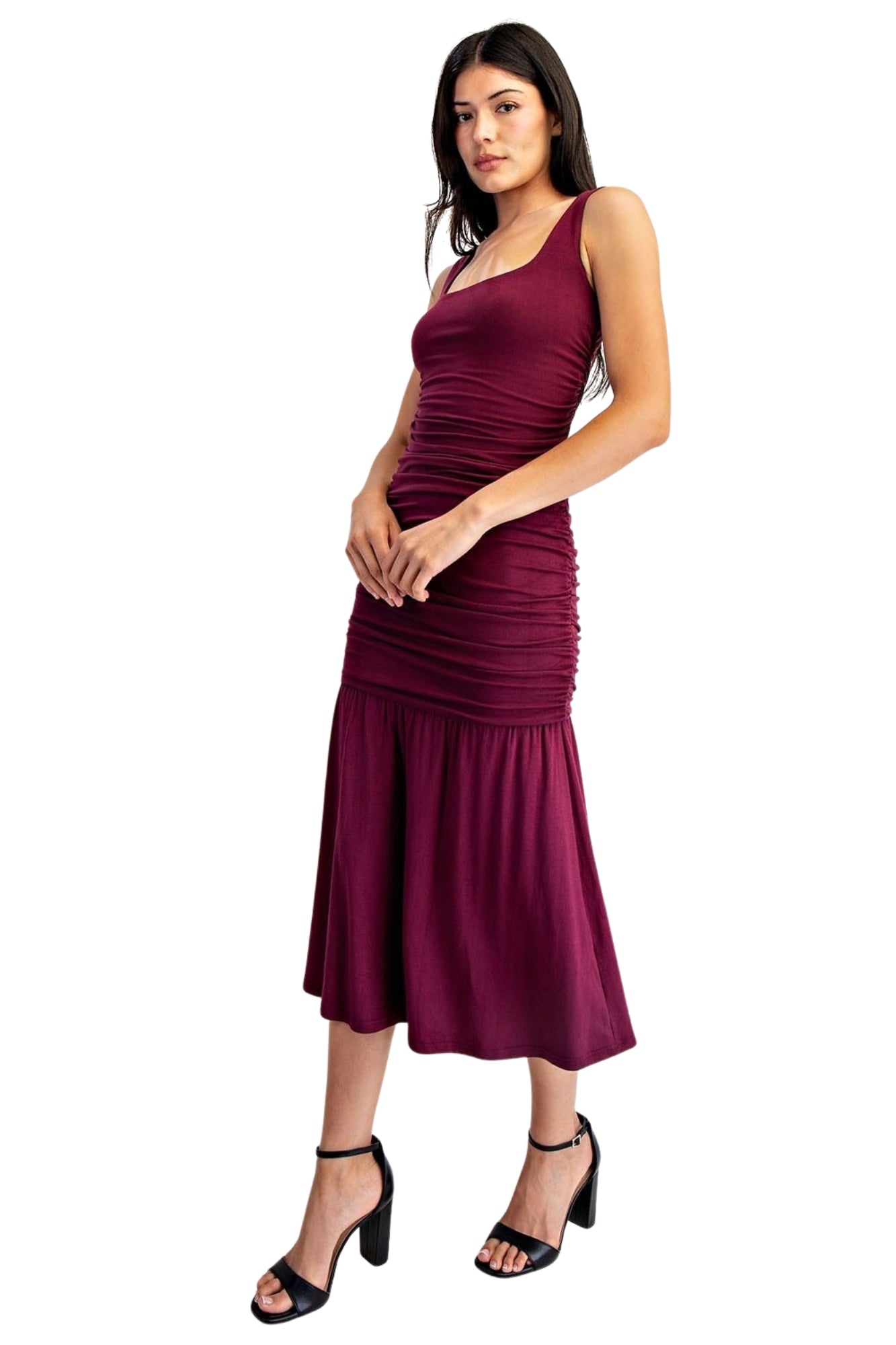 RIBBED KNIT SHIRRED MIDI DRESS