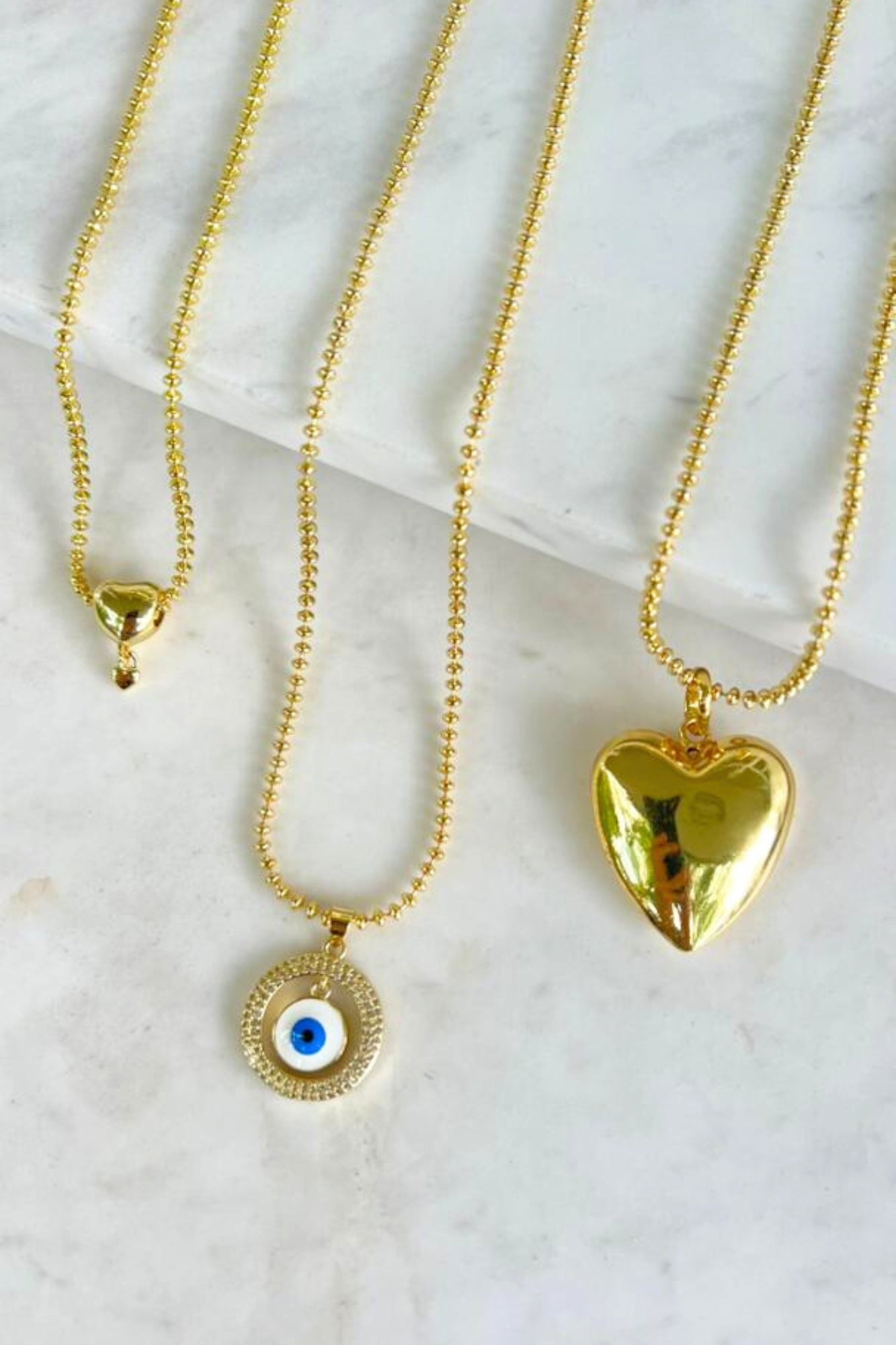 EVIL EYE NECKLACE