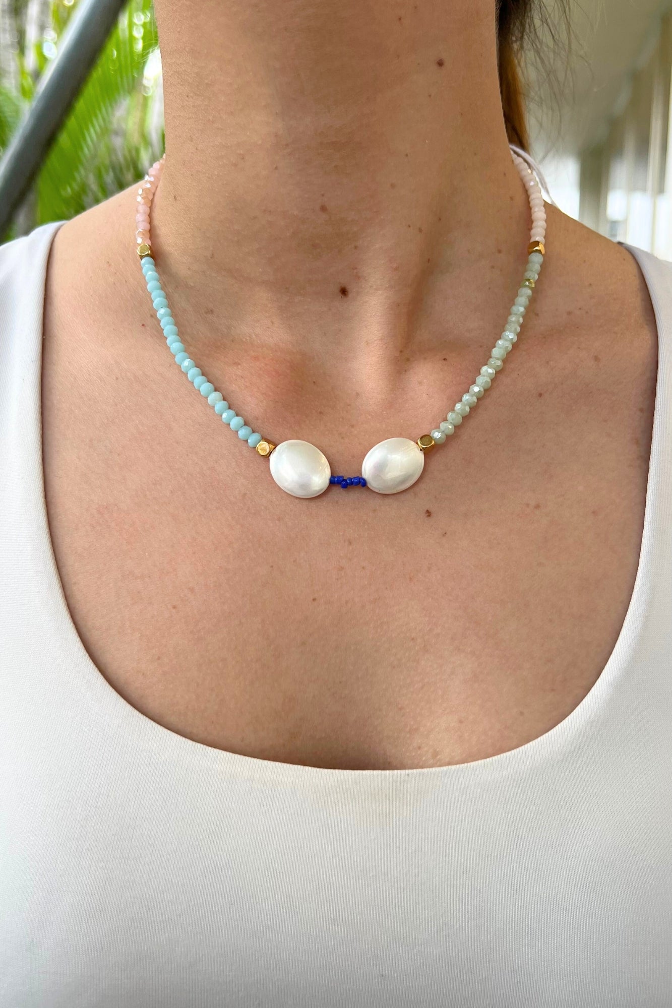 PASTEL PEARL NECKLACE