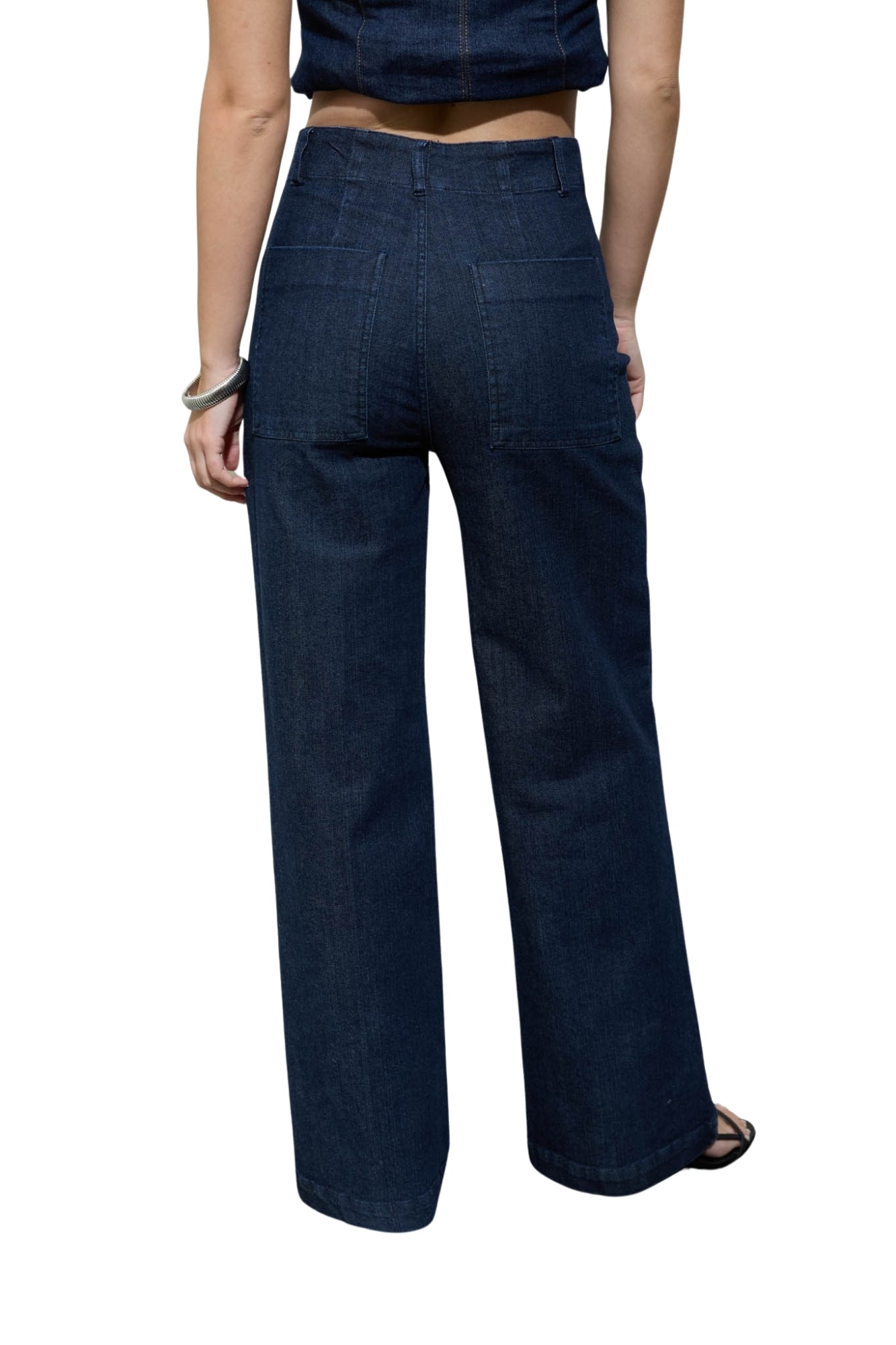 ROUND NECK VEST & WIDE LEG JEANS SET