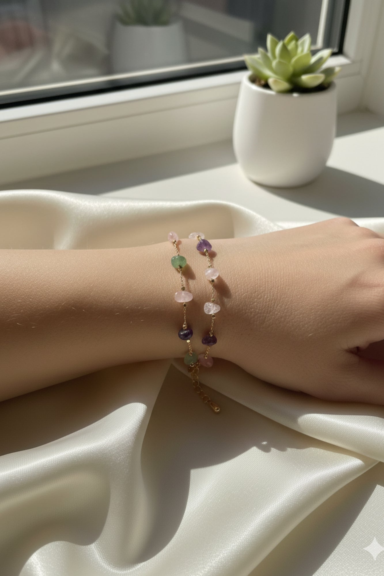 MULTICOLOR STONE BRACELET