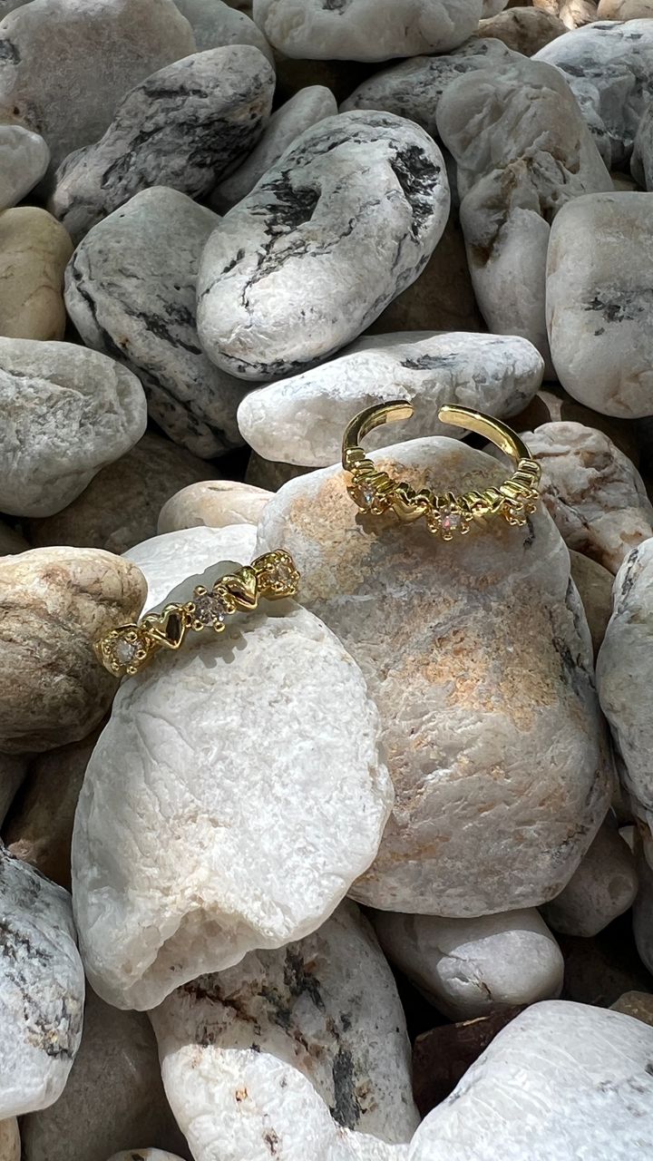 HEARTS ADJUSTABLE RING