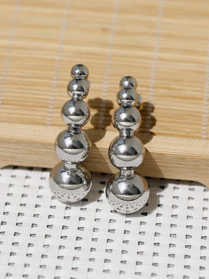 SILVER CIRCLE EARRINGS